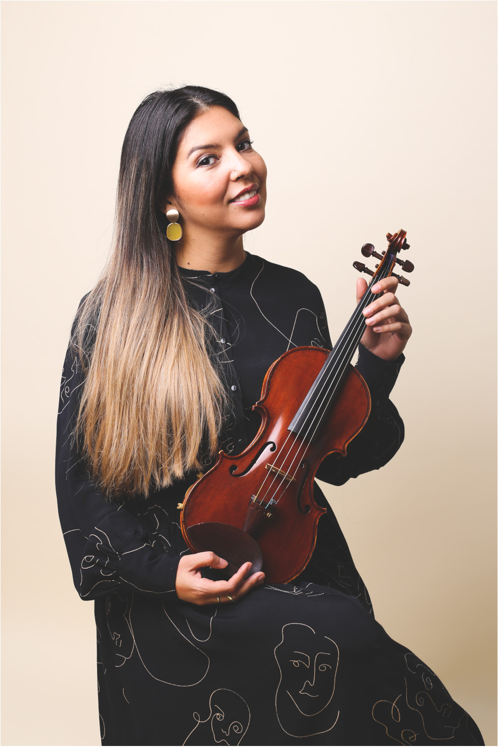 You are currently viewing Florencia Araujo (Violin)